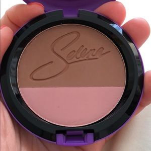 MAC Cosmetics Makeup - NEW MAC x SELENA Powder Blush duo in Techno Cumbia MAC Cosmetics Makeup - NEW MAC x SELENA Powder Blush duo in Techno Cumbia